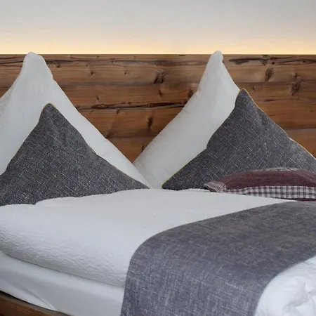 Stempfle's Landgasthaus Zum Kreuz فندق Unterschneidheim