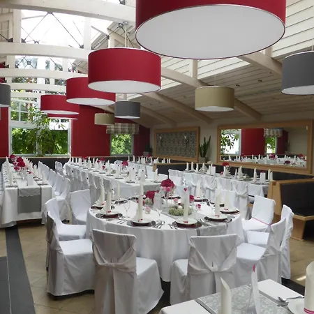 فندق Stempfle's Landgasthaus Zum Kreuz