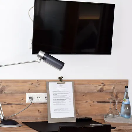 Stempfle's Landgasthaus Zum Kreuz 3*