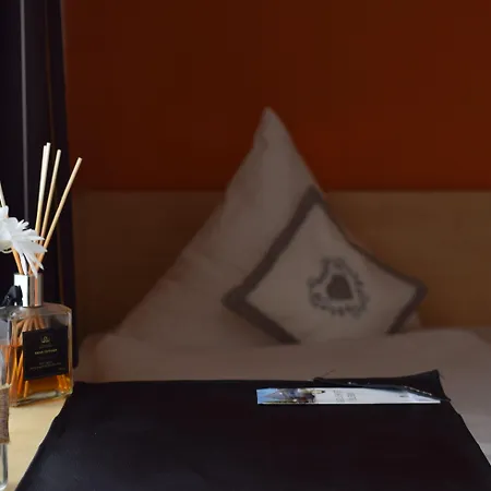 Landgasthaus Zum Kreuz Hotel 3*