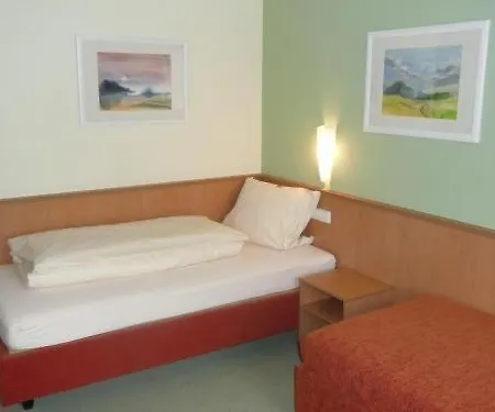 Stempfle's Landgasthaus Zum Kreuz فندق